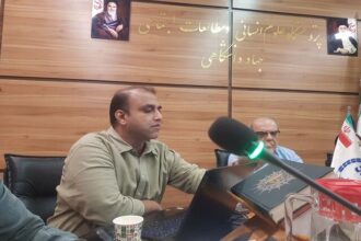 مخاطب در ایسنا «تماشاگر آگاه» است، در صداوسیما «رزمنده فعال»