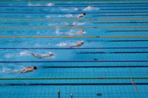 پایان ششمین دوره مسابقات شنا جام آزادی با درخشش شناگر بجنوردی