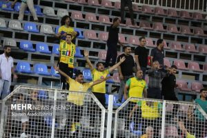 دلاوری و جلالی به کادر فنی صنعت‌نفت آبادان پیوستند