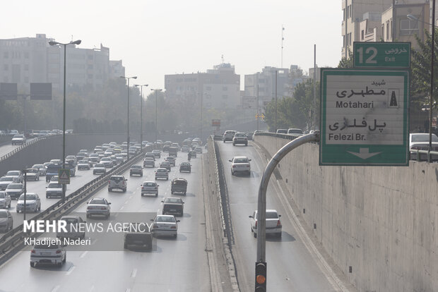 هوای اصفهان آلوده شد؛ خمینی‌شهر در وضعیت قرمز