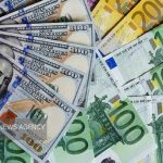 انحصاربخشی به دلار در مراودات مالی، تضعیف آگاهانه پول ملی است