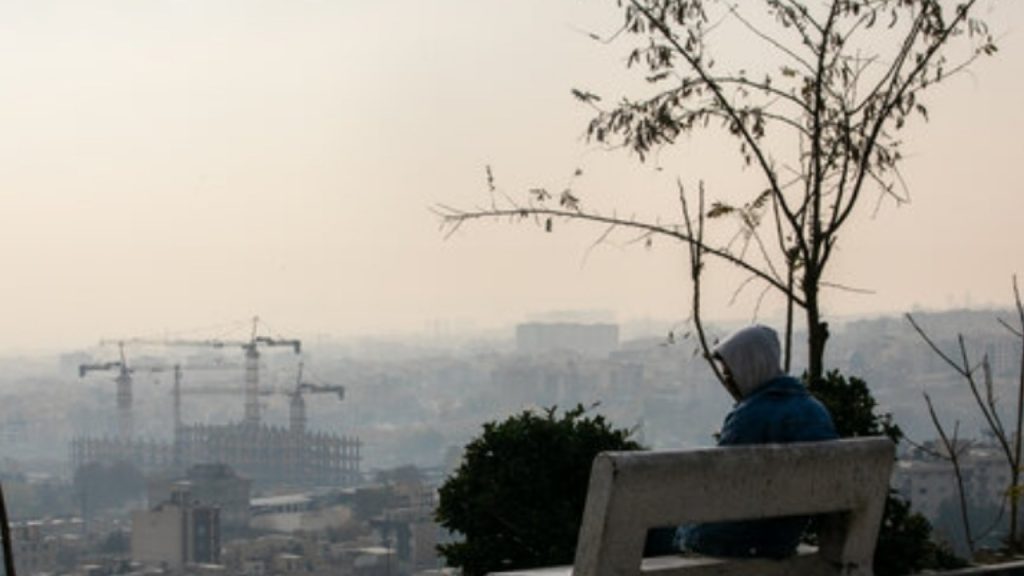 هوای تهران آلوده است