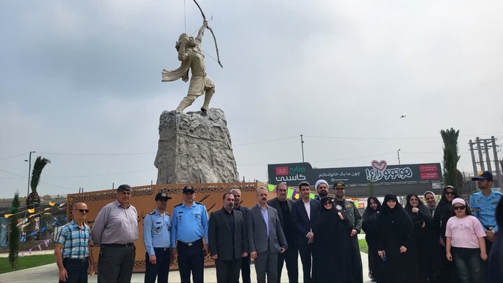 رونمایی تندیس آرش کمانگیر در میدان هزارسنگر آمل؛ پیوند حماسه ملی با فرهنگ ایثار و شهادت